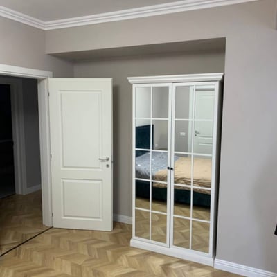 Аренда комфортных 3-комнатных апартаментов с видом на море, 75 м², Мамаия, Констанца, Румыния